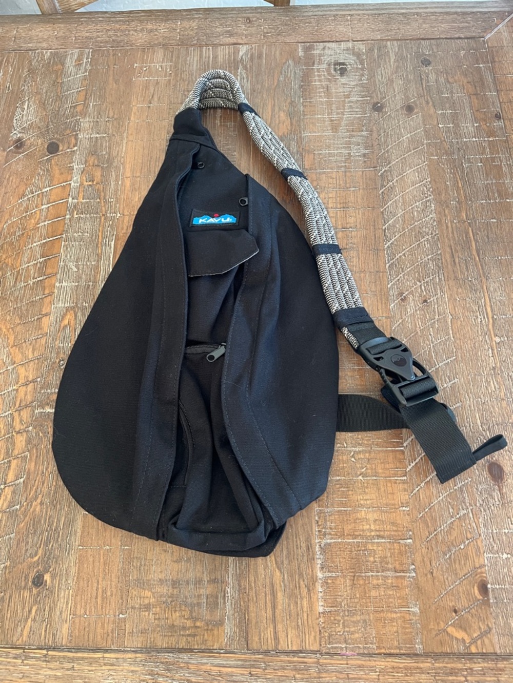 Kavu Black Sling Belt Bag with Gray Rope Strap